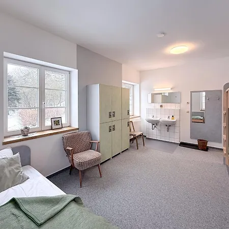 Berghaus Ueber Dem Inselsee L Auf Dem Hoff Schawernack Hostel Güstrow